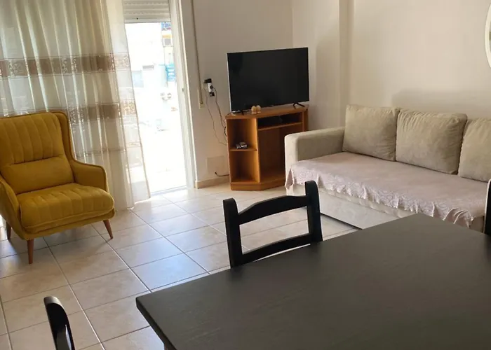 Henfjor Villa & Apartment