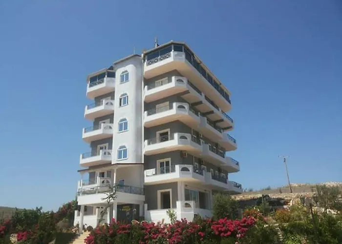 Hotel Holiday